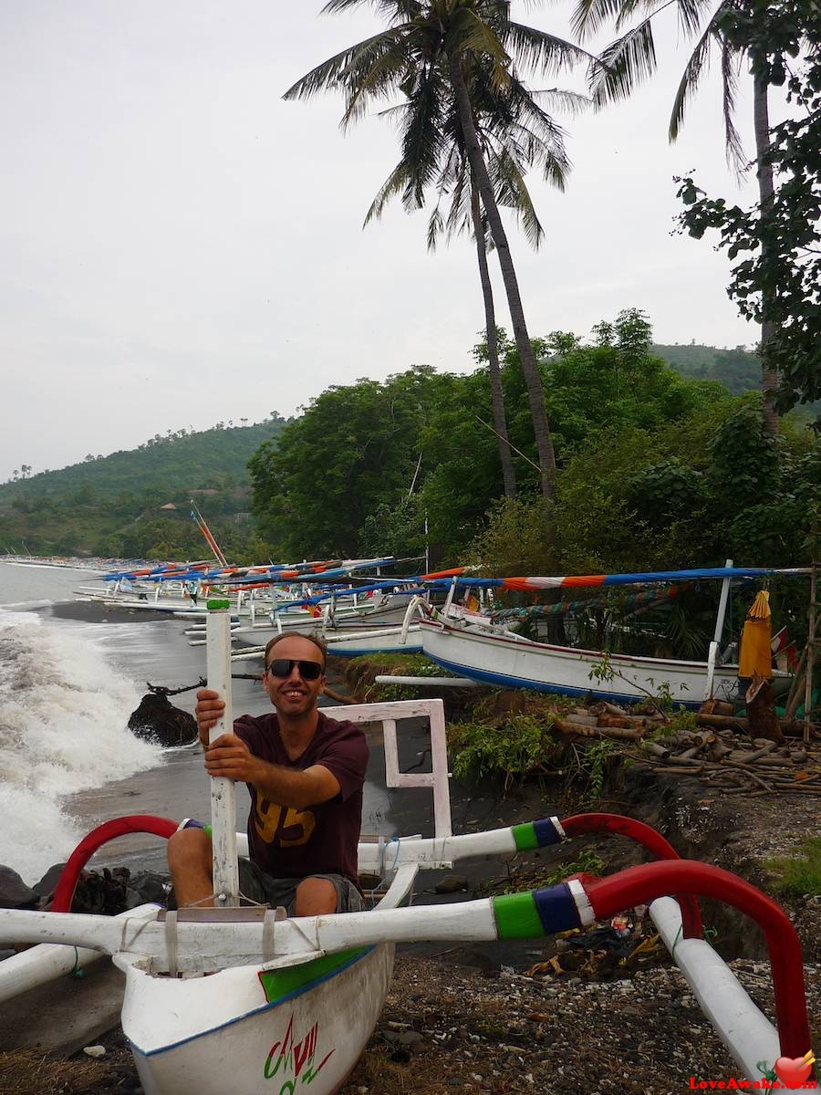 Kostijn Indonesian Man from Denpasar, Bali