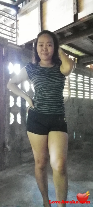 Nomae Filipina Woman from Bais/Dumaguete
