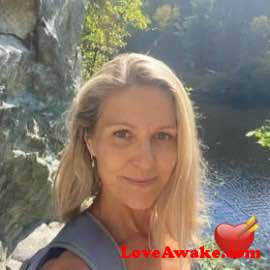 Alexia444 American Woman from Kenner