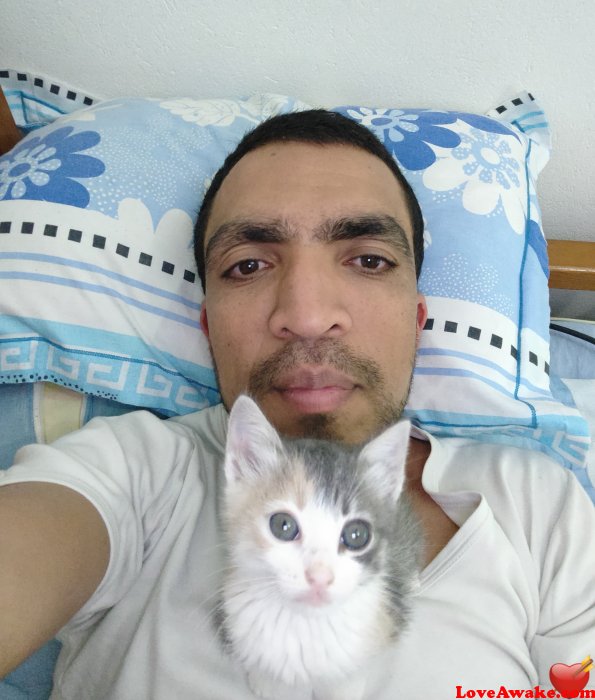 adel07 Tunisian Man from Tunis