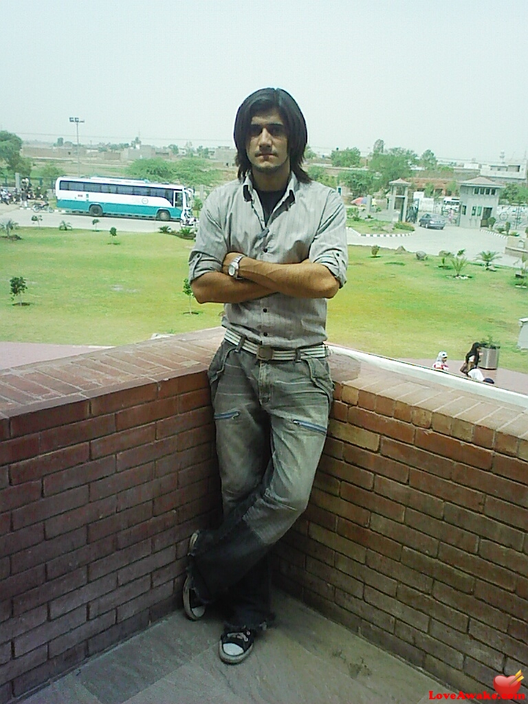 shayankhan Pakistani Man from Lahore