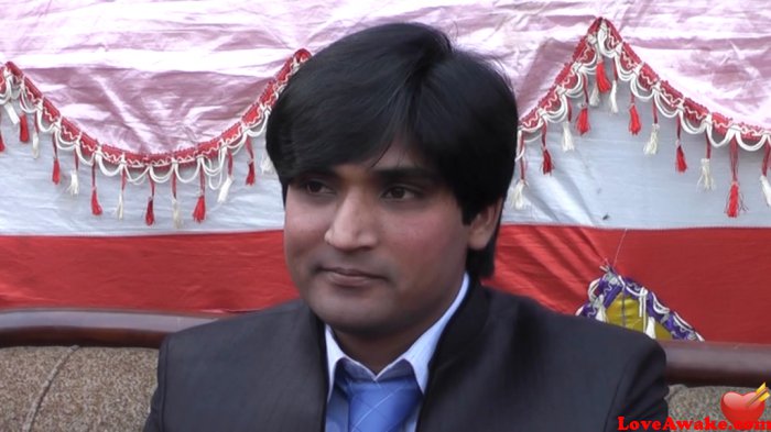 Javaid1 Pakistani Man from Sialkot