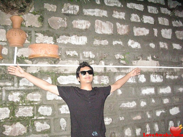 comprendy123 Pakistani Man from Lahore