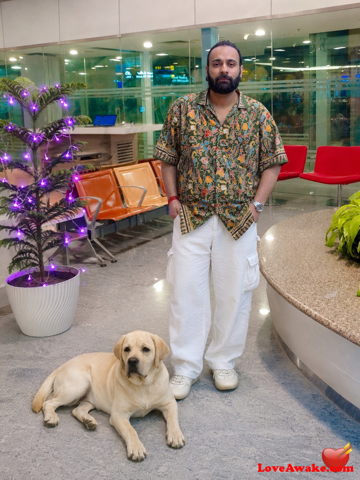 3113997667 Indian Man from New Delhi