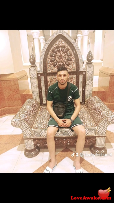 Moumen5 Algerian Man from Arzew
