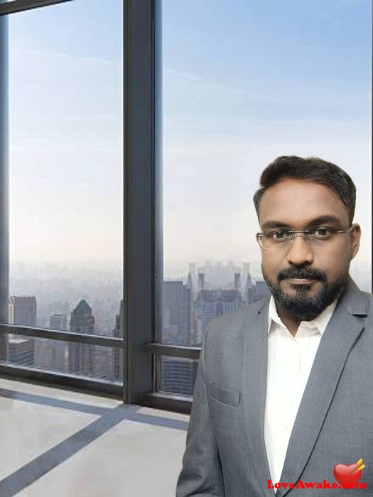 1H1 Indian Man from Bangalore