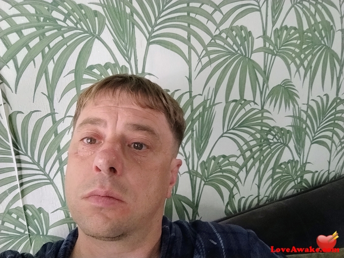 Pushitin UK Man from Stoke on Trent