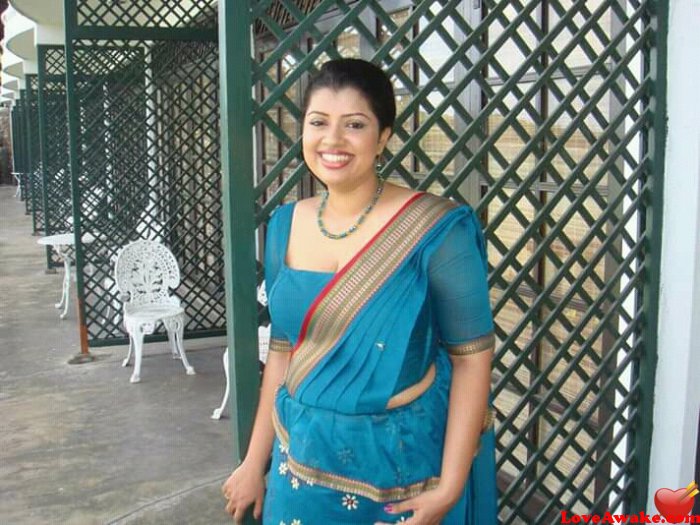 SandyAMSK Sri Lankan Woman from Colombo