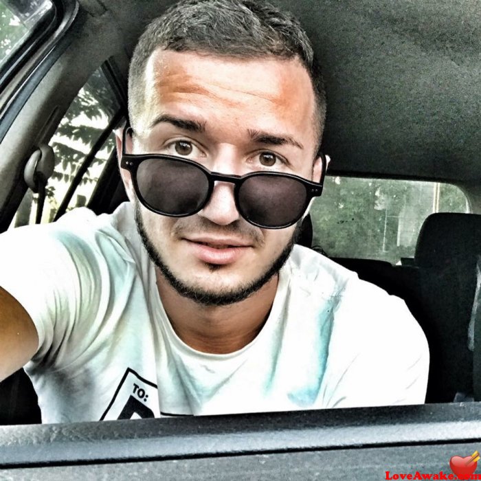 george9211 UK Man from Leeds
