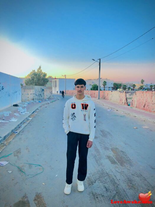 Anis22jmai Tunisian Man from Gabes