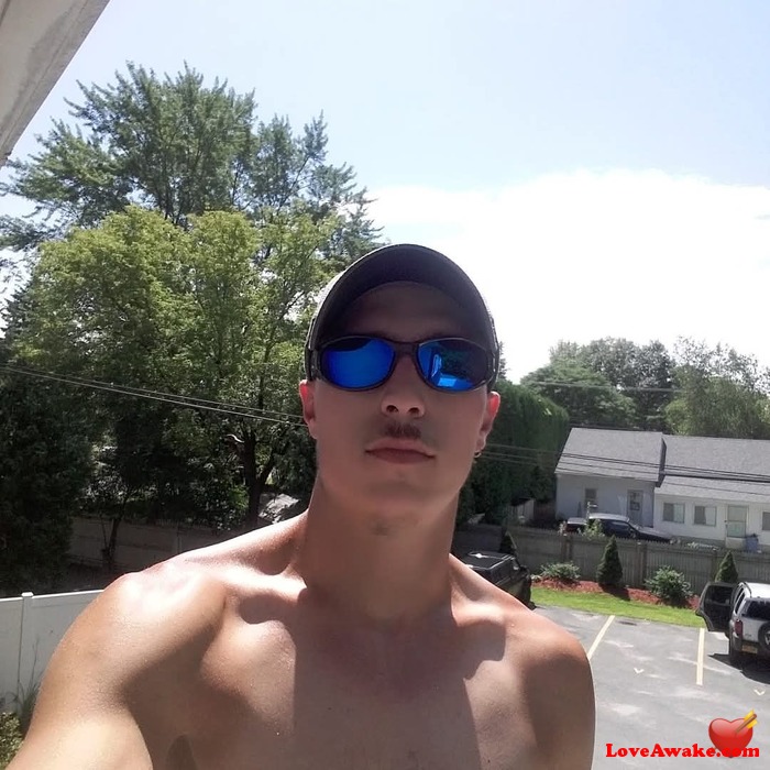 Buddyluv1077 American Man from Clinton