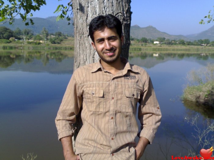 wiki333 Pakistani Man from Rawalpindi