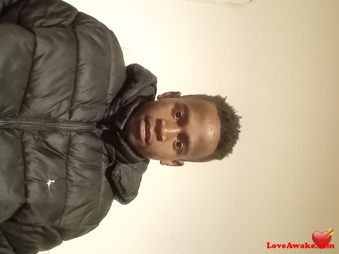 SEANMUNDOMA UK Man from Folkestone