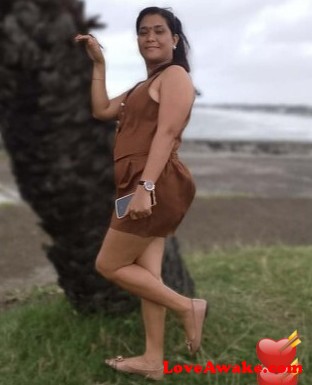 CynPhil Filipina Woman from Manila