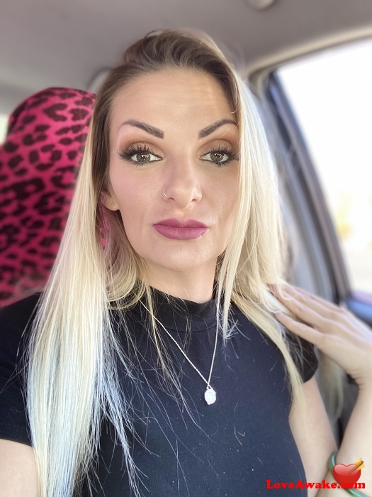 Juzliketaffy American Woman from Pahrump