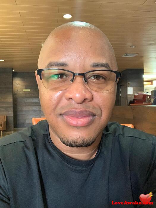 Usama020990 Saint Kitts And Nevis Man from Basseterre, St Kitts