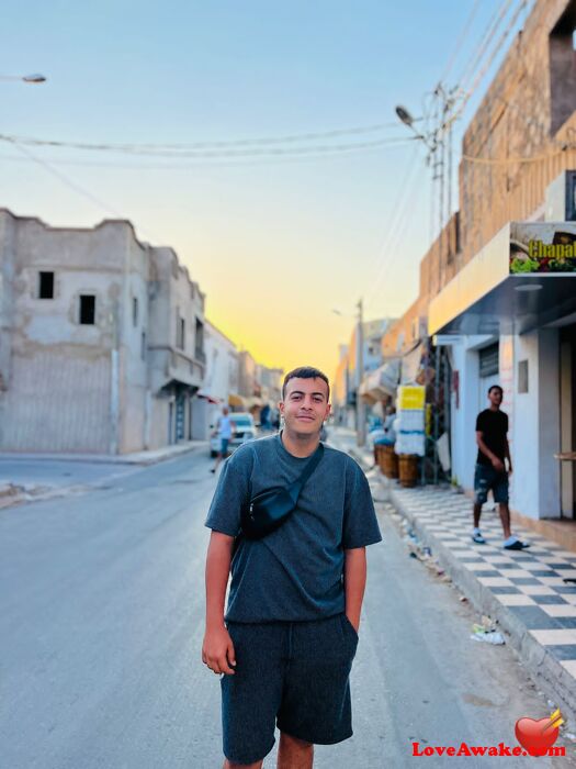 Mzoughi120 Tunisian Man from Bin Arous