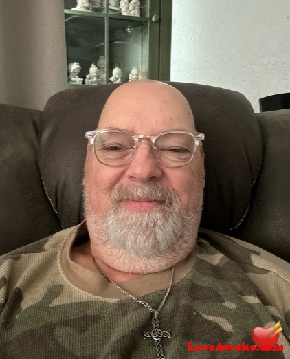 romertnow American Man from Reno