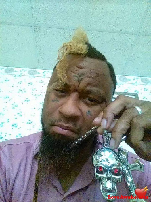 Valentino213 American Man from East Hartford
