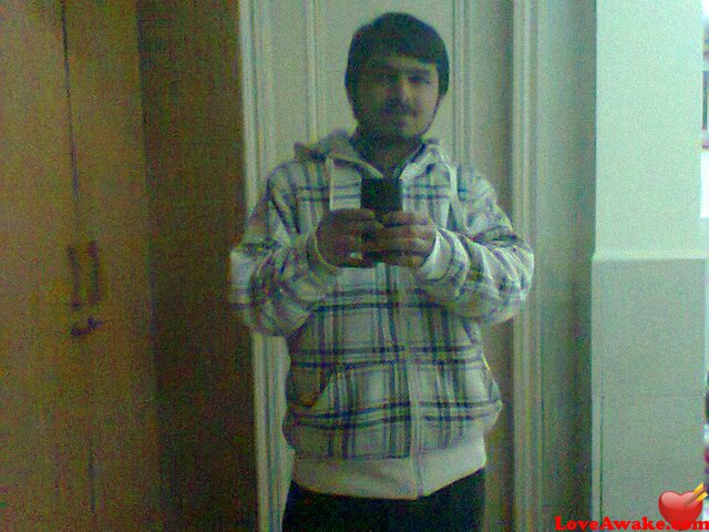 HusnainAli Pakistani Man from Faisalabad