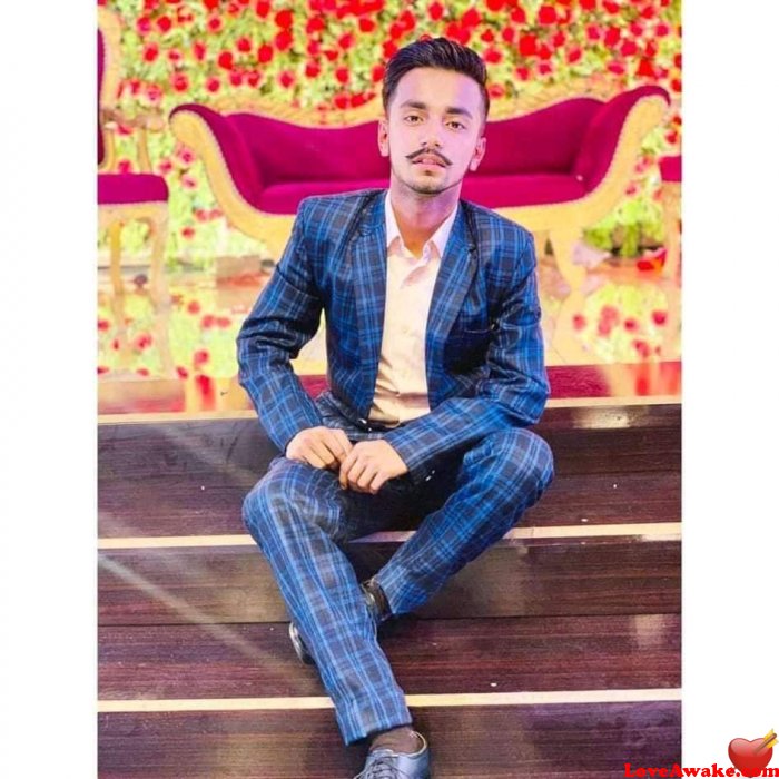 Mlikg Pakistani Man from Faisalabad