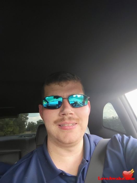 Nate010 American Man from Aberdeen