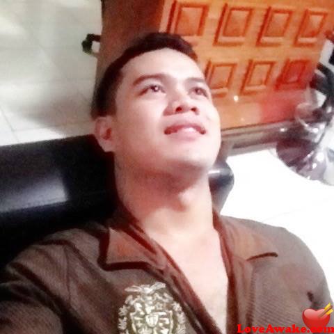skyruscrus Filipina Man from Manila