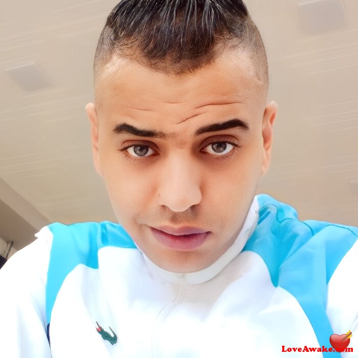 Mino20 Algerian Man from Oran