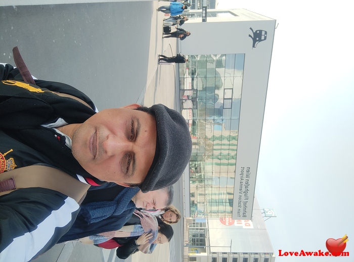 Jimmy65432 French Man from Paris
