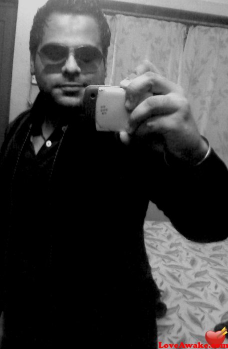 studdd UAE Man from Dubai