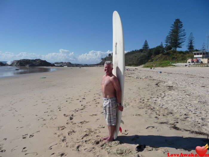 cleanfithansom Australian Man from Melbourne