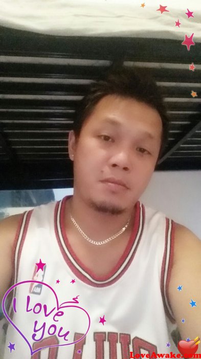 bongards Filipina Man from Cebu