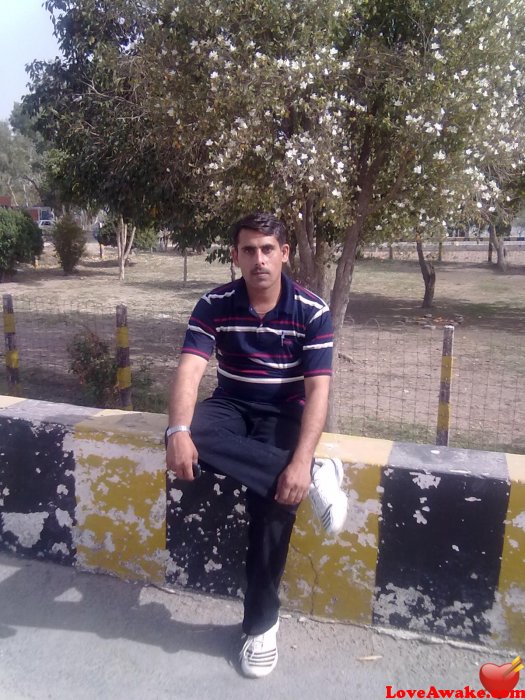 ufone99 Pakistani Man from Khushab