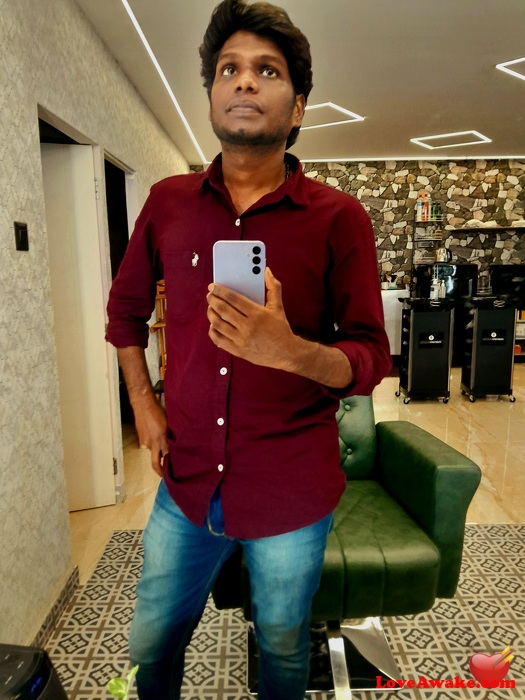 VJ01intimate UAE Man from Dubai