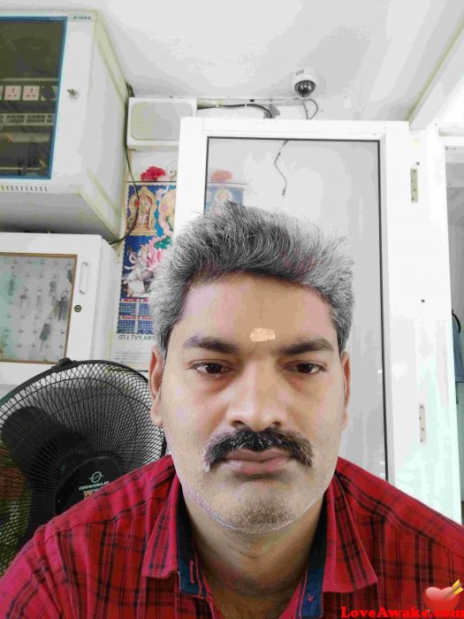 RajeshRajavelu Indian Man from Chennai (ex Madras)