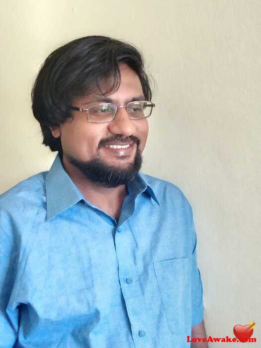 DhamB Sri Lankan Man from Colombo