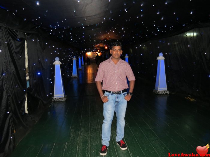 kgisk Sri Lankan Man from Colombo