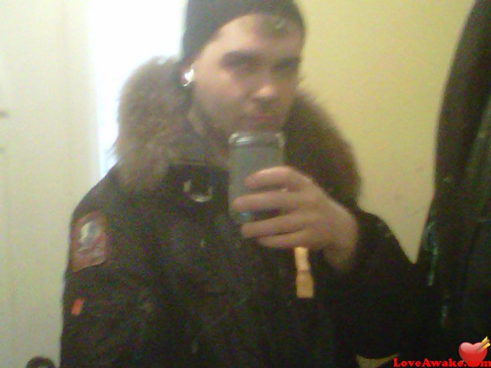 alexxx255 Canadian Man from Edmonton