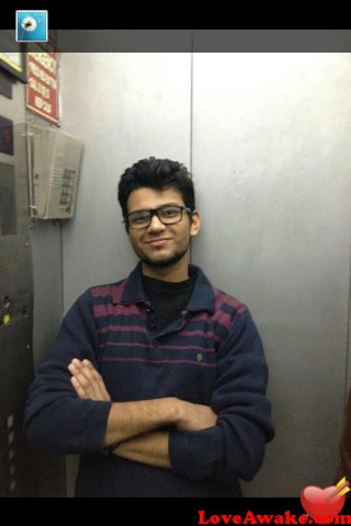 stud591 Indian Man from Gurgaon