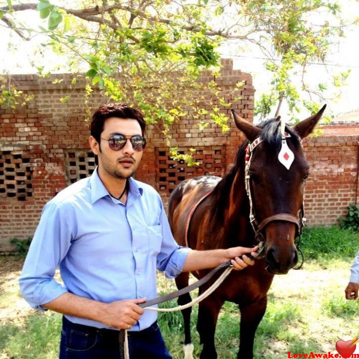 khalilanjum Pakistani Man from Faisalabad
