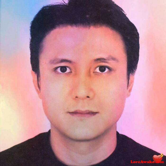 Ran001 Singapore Man from Sengkang