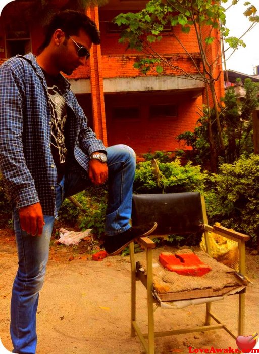 kantrove Nepali Man from Kathmandu