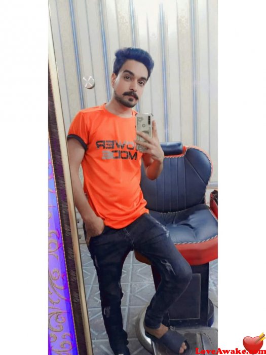 Ahsaankhan1 Pakistani Man from Gujranwala