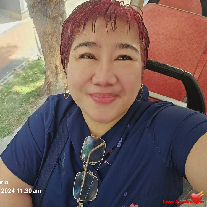 geeyario Filipina Woman from Manila