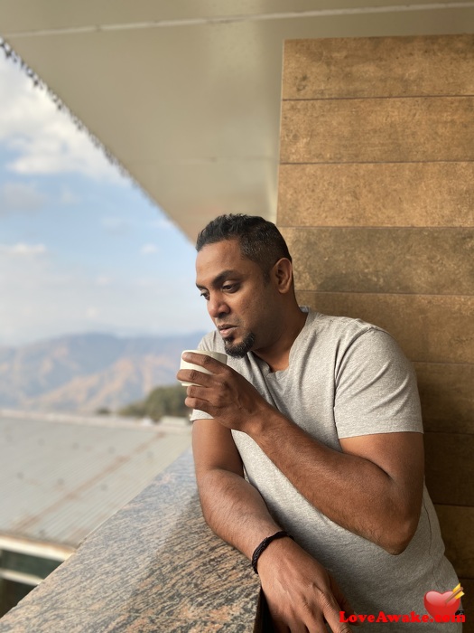Soomesh Indian Man from Mumbai (ex Bombay)