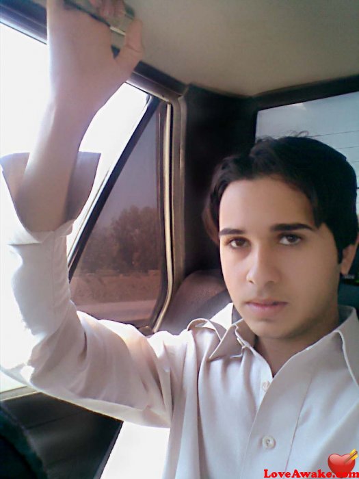 mzeeshankhan11 Pakistani Man from Nowshera