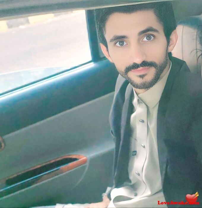 ThebaNi Yemeni Man from Sana'a