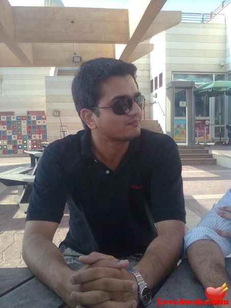 Hassanshahz Pakistani Man from Karachi