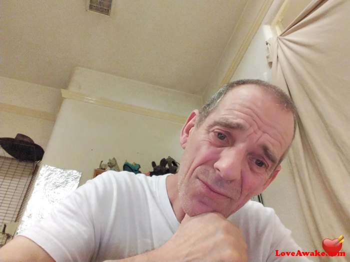 CharlieLikesSam UK Man from Farnborough