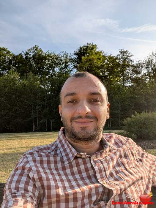aliansy UK Man from Trafford Park